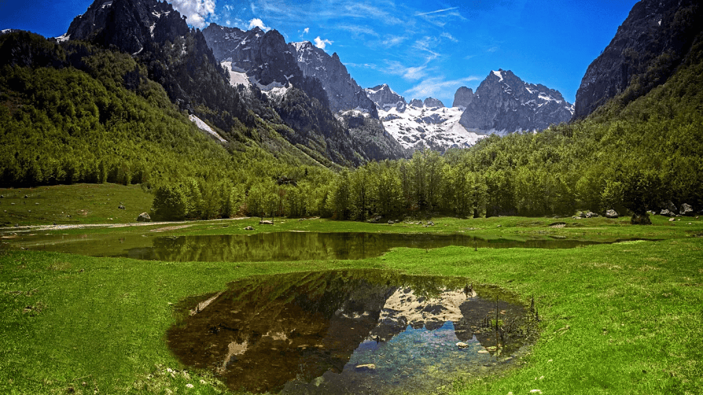 Karadağ Seyahat Rehberi 2026: Vize, Pasaport ve Ulaşım Süreci 3